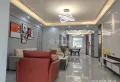 金色港湾精装修二楼住房房东出售，随时欢迎看房，送家具家电。12