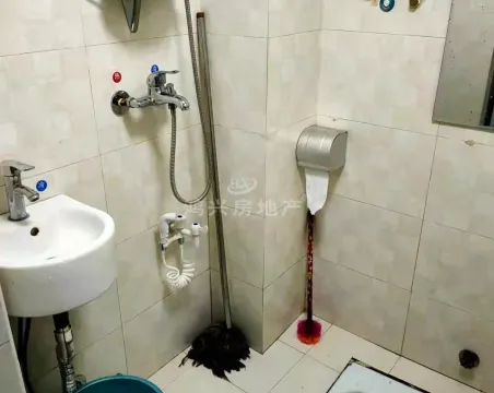 新南城小区1室1厅1卫普通