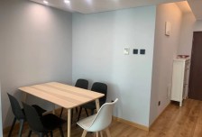 1室1厅1卫0阳台18000元/月,环境幽静,居住舒适