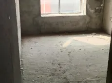 染料公司家属院，位置好，价格优，好楼层，生活方便