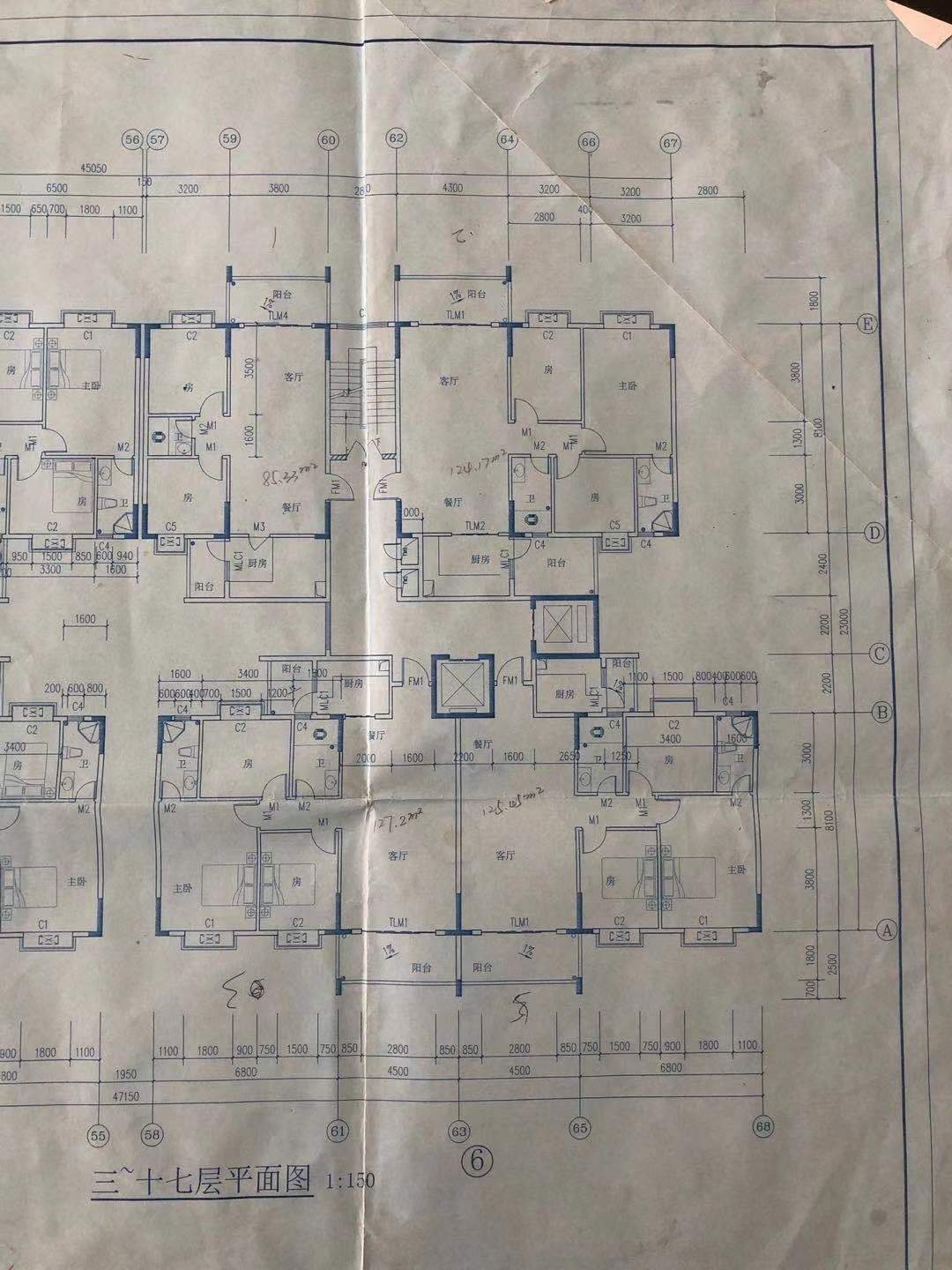 东湖明珠花园,东湖别墅，建筑面积315平方米，独立花园90方，三面见光11