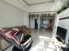 新北区|香槟广场3室2厅2卫出售