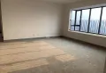 市中心 次新房急售,万元,还有一个车位5