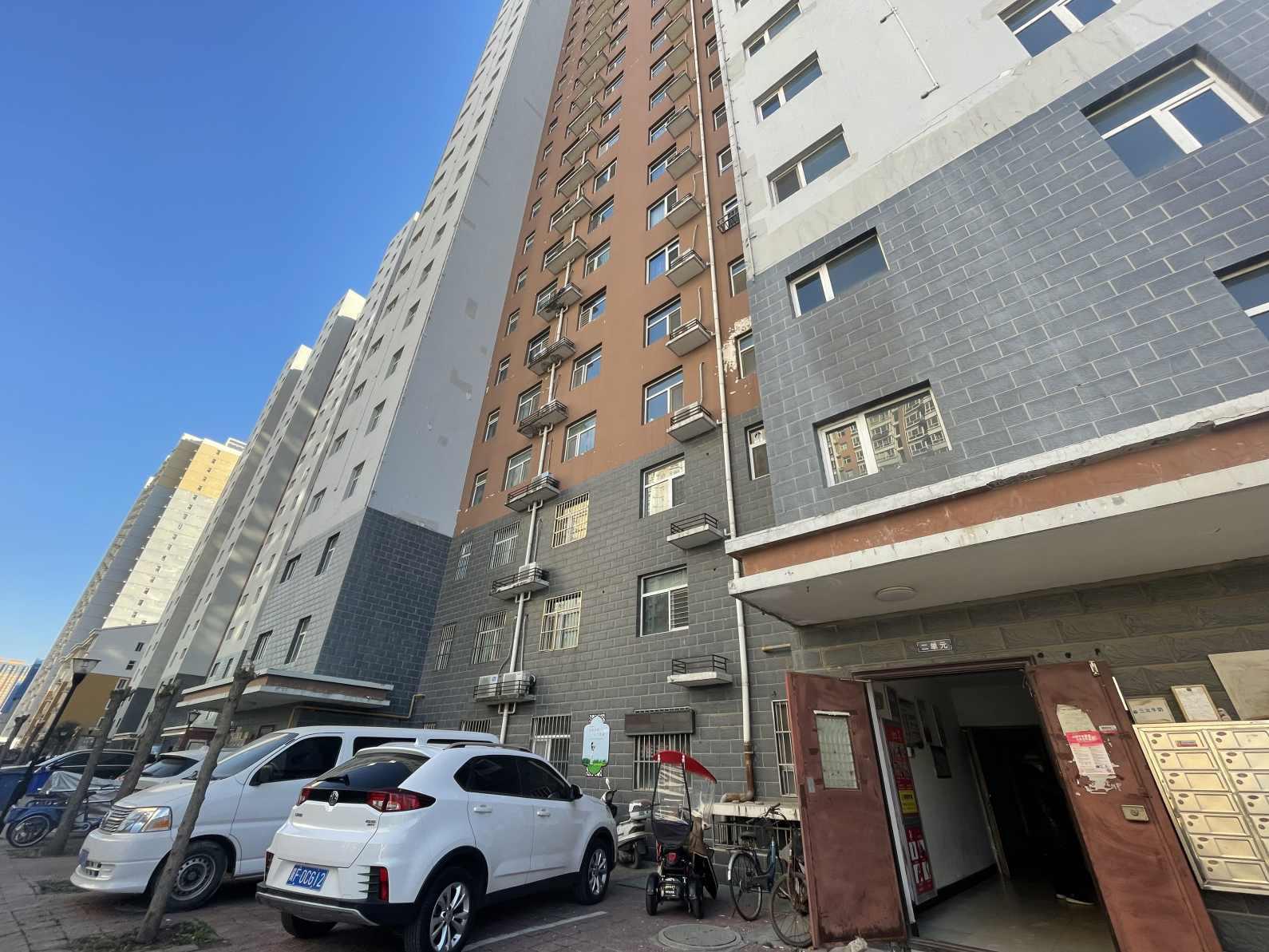 出租13