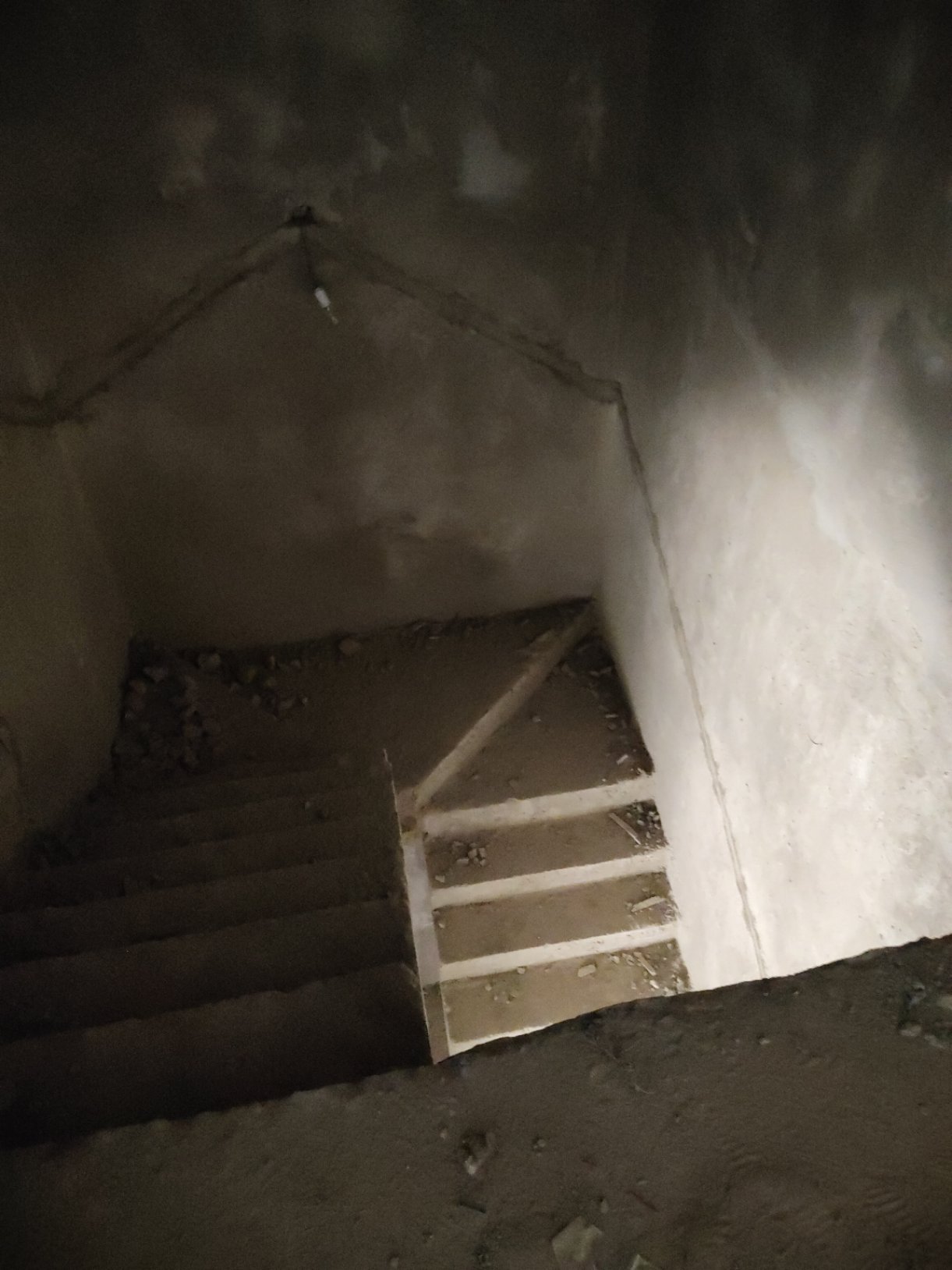 麒麟区西片区毛坯6室3厅5卫二手房出售15
