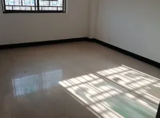 楚雄市|福龙苑6室2厅2卫出售