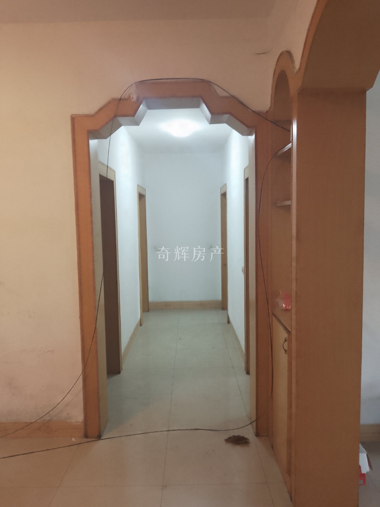 荷城花园汽配城,荷城花园汽配城125平精装修关门卖拎包入住房产证齐全3