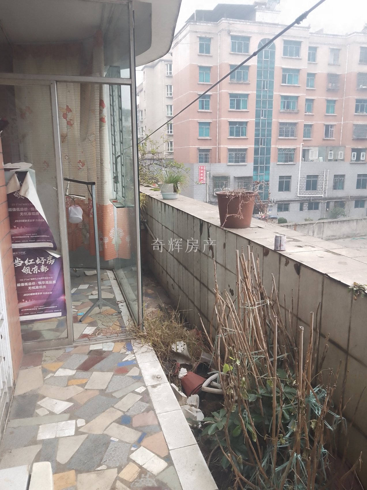 荷城花园汽配城,荷城花园汽配城125平精装修关门卖拎包入住房产证齐全5