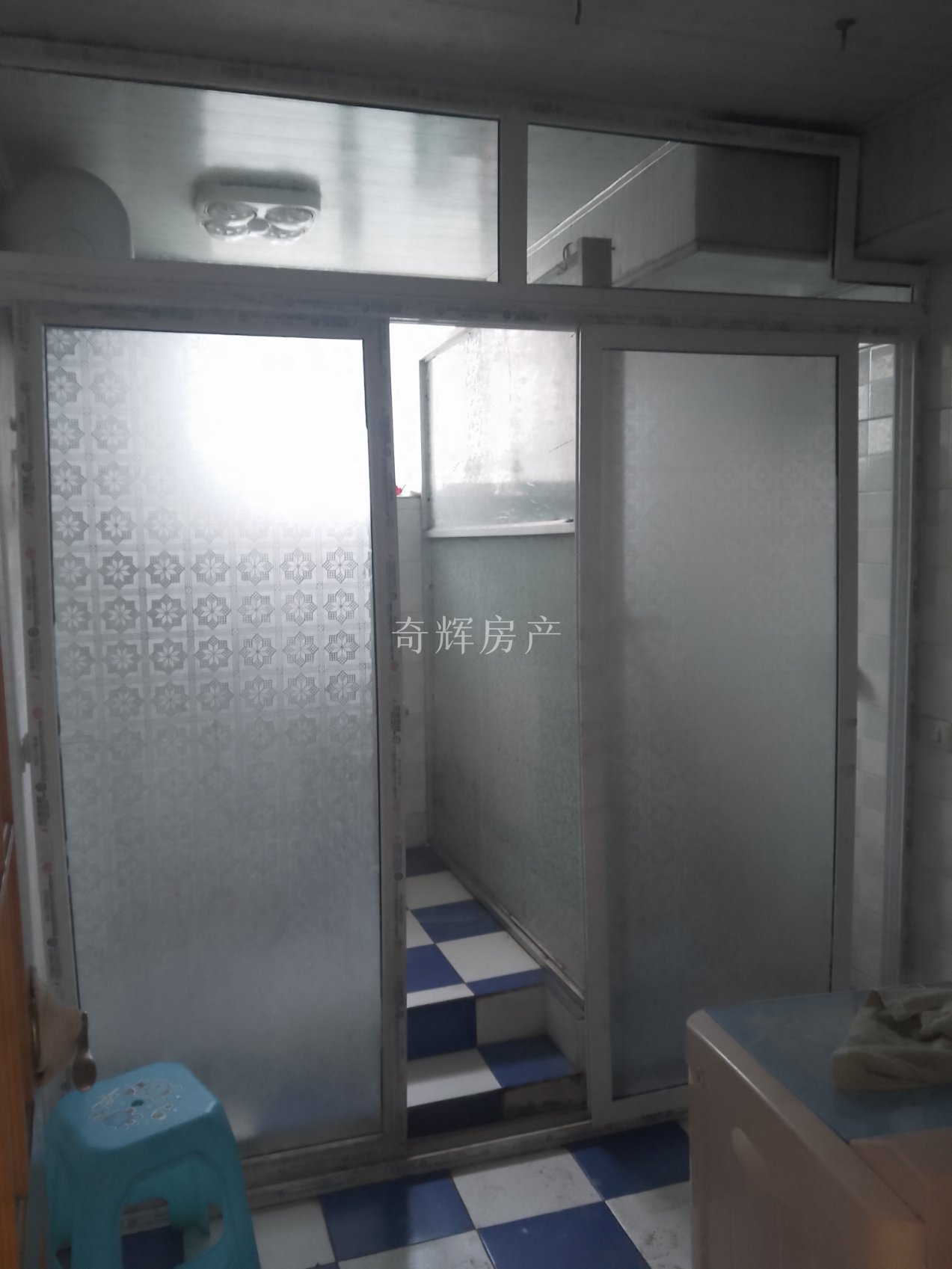 荷城花园汽配城,荷城花园汽配城125平精装修关门卖拎包入住房产证齐全8