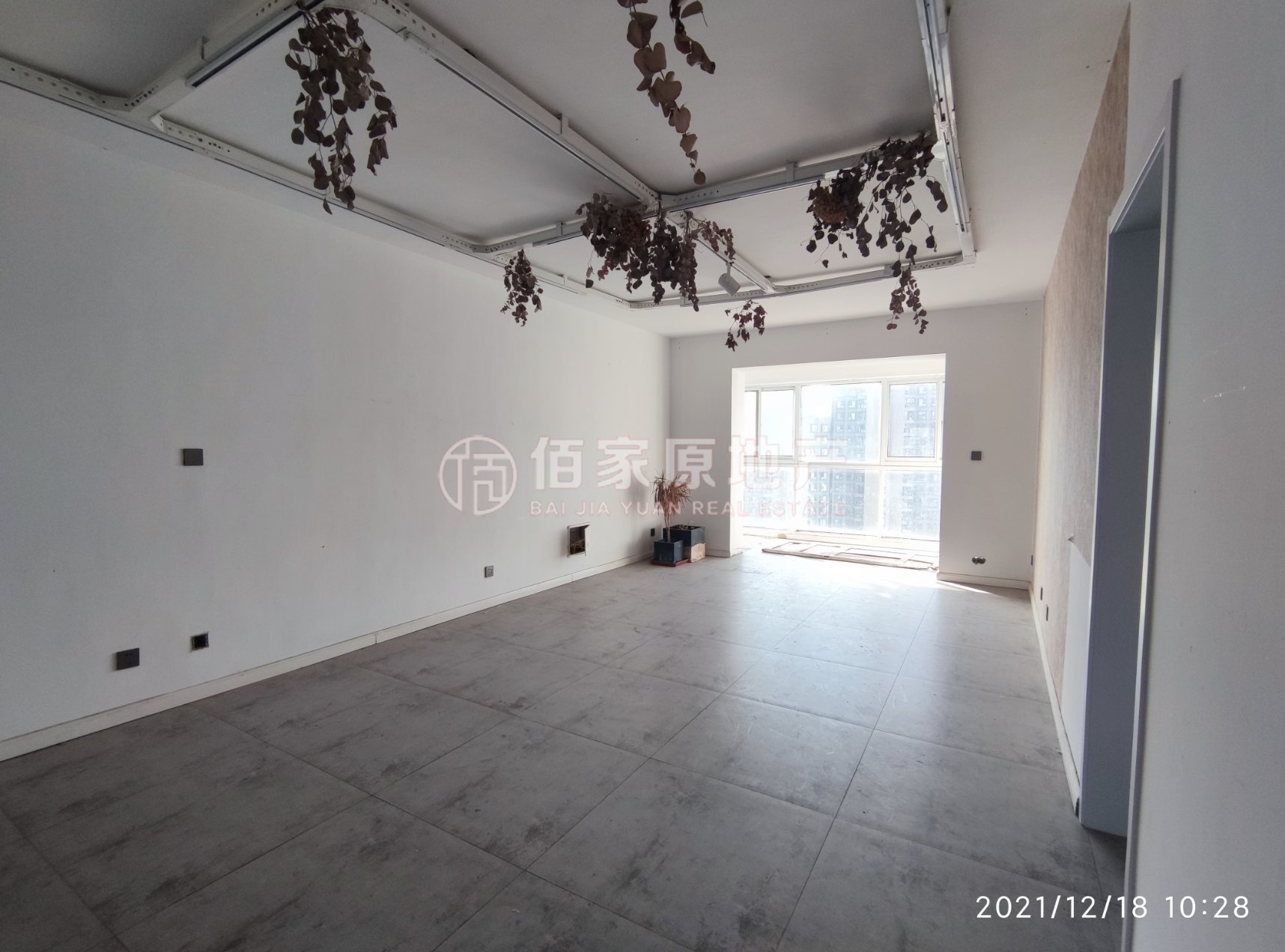 鼓楼区滨江带毛坯3室2厅2卫二手房出售4