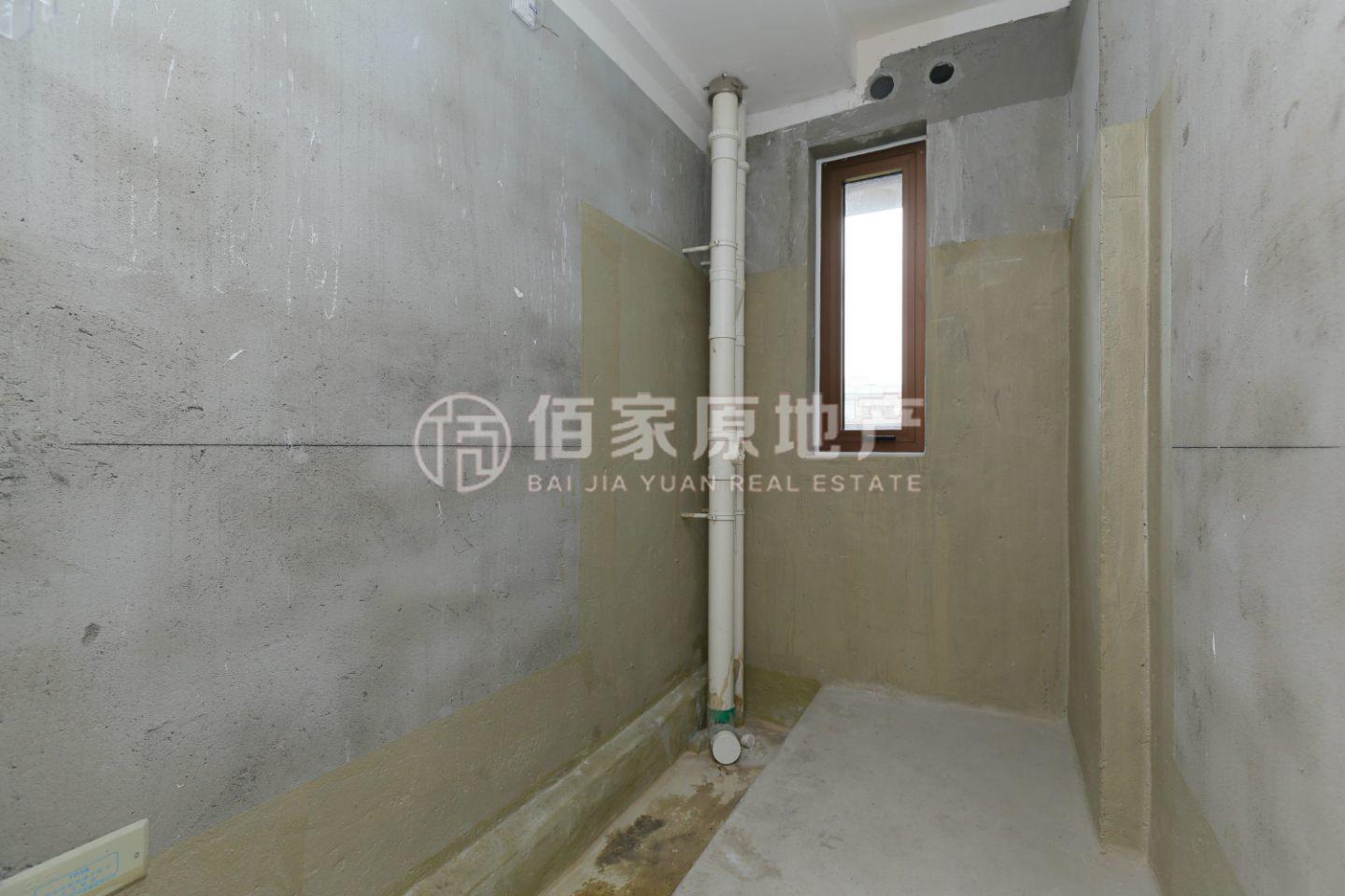 鼓楼区建宁路毛坯3室2厅2卫二手房出售4