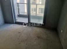 海陵区|华盛香樟湾5室2厅2卫出售