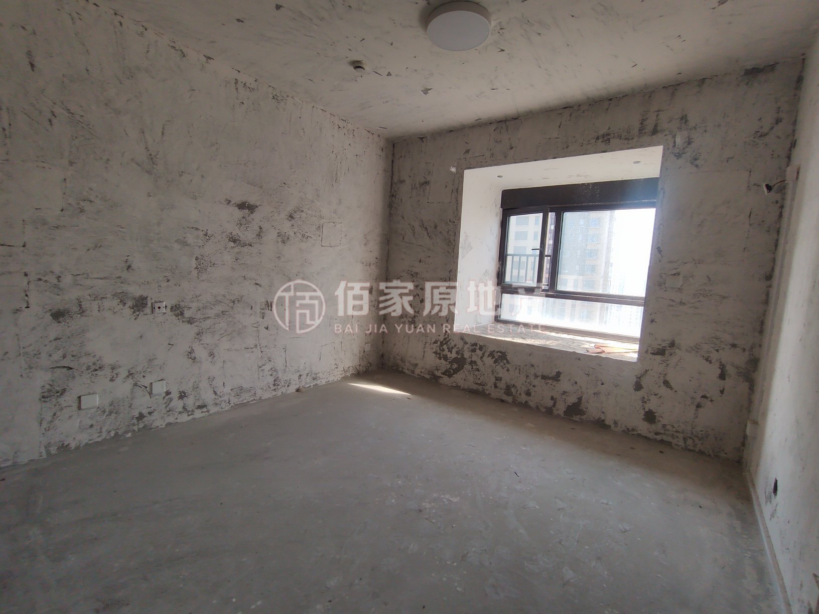 鼓楼区滨江带毛坯3室2厅2卫二手房出售3