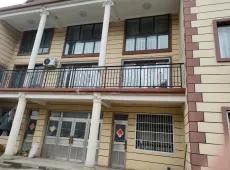 正安县|西门农贸市场10室3厅3卫出售|买房租房佣金全返