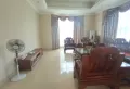 商业街热铺急售，全低层，公交站旁，人流爆满7