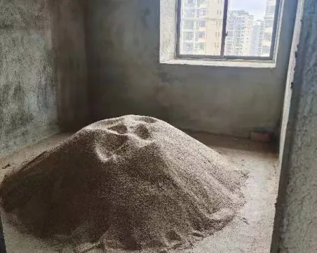 思源华府4室2厅2卫朝南毛坯