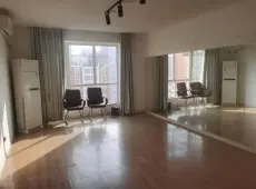莲池区|鑫和花园D区5室3厅2卫出售