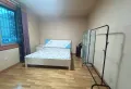 中华路保健院邮政银行旁边临街!2