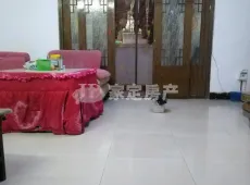 龙山县|教师新村4室2厅2卫出售