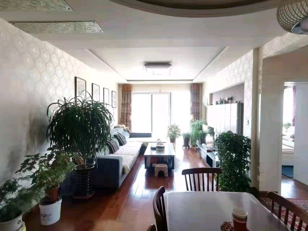 天庆嘉园,天庆家园99.25平，两室两厅，85.8万2