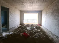 高州市|万福新城4室2厅2卫出售