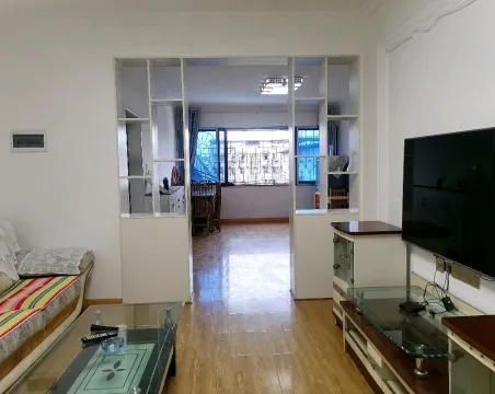 振洪路3室2厅1卫精装