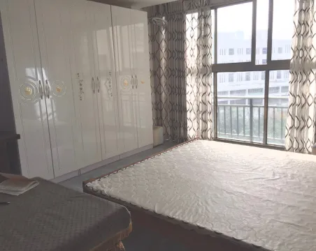 天奇港湾国际1室1厅1卫朝东普通
