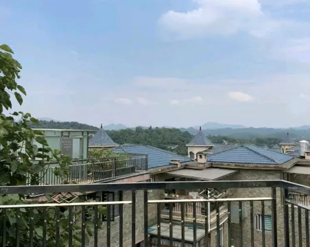南湖花园别墅5室2厅3卫毛坯