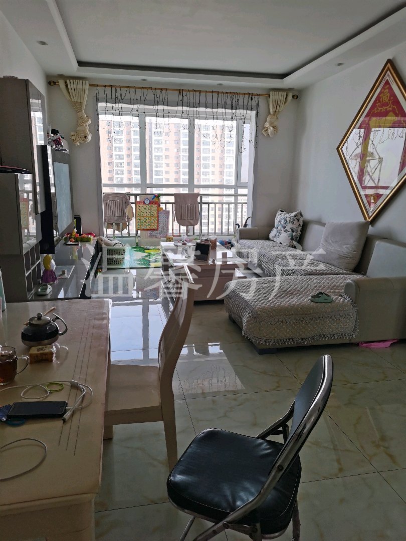 位置优越，南北通透，交通便利，95万，带地下车位-时代星座二手房价