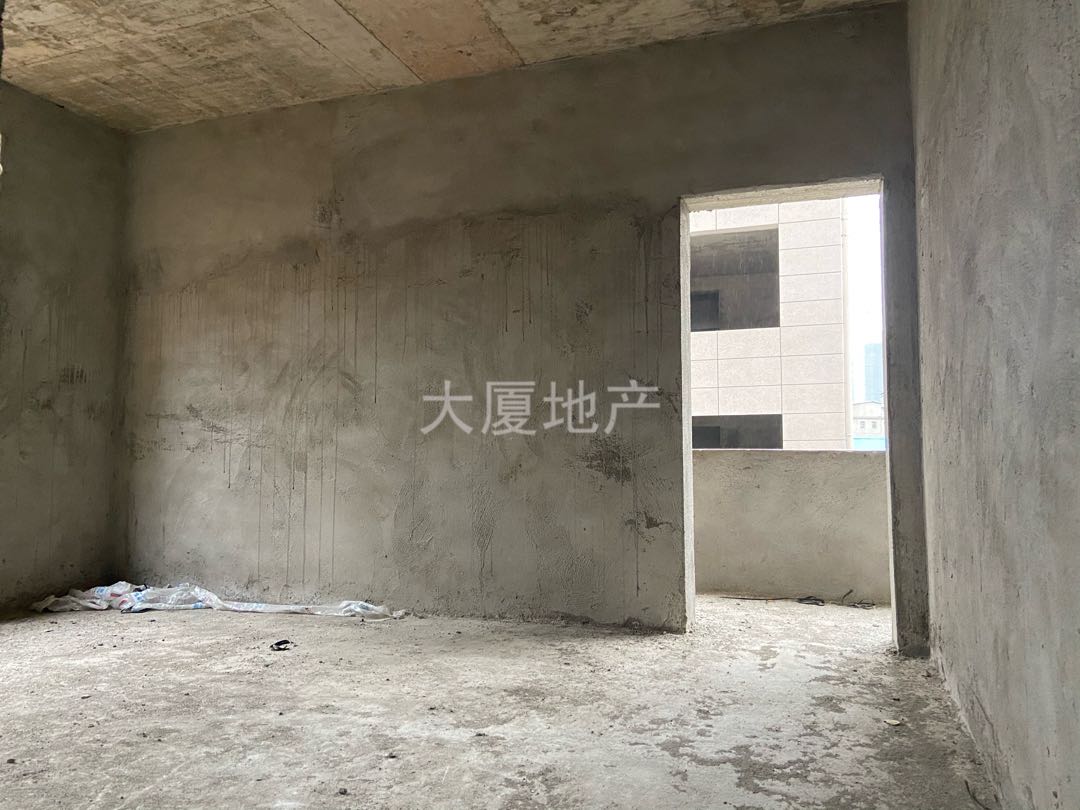 实验小学附近，小产权电梯2楼4楼7楼 还在-小产权二手房价