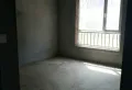 洋房一层，带前后花园100平，可顺带30多万，首付可分两年2