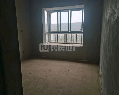 山水院子3室2厅2卫朝南北毛坯