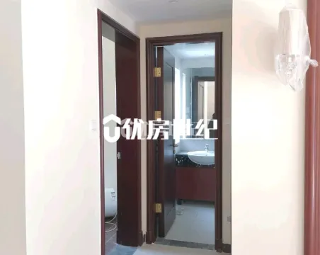 恒大御景半岛3室2厅2卫朝南普通