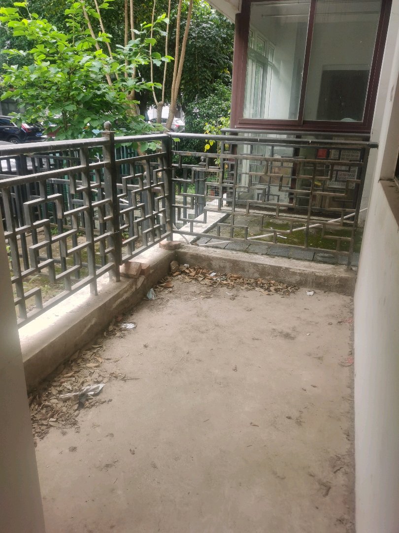 阳光闲庭,阳光闲庭公园试一楼带花园大平层，小区环境优美生活方便 位置好9