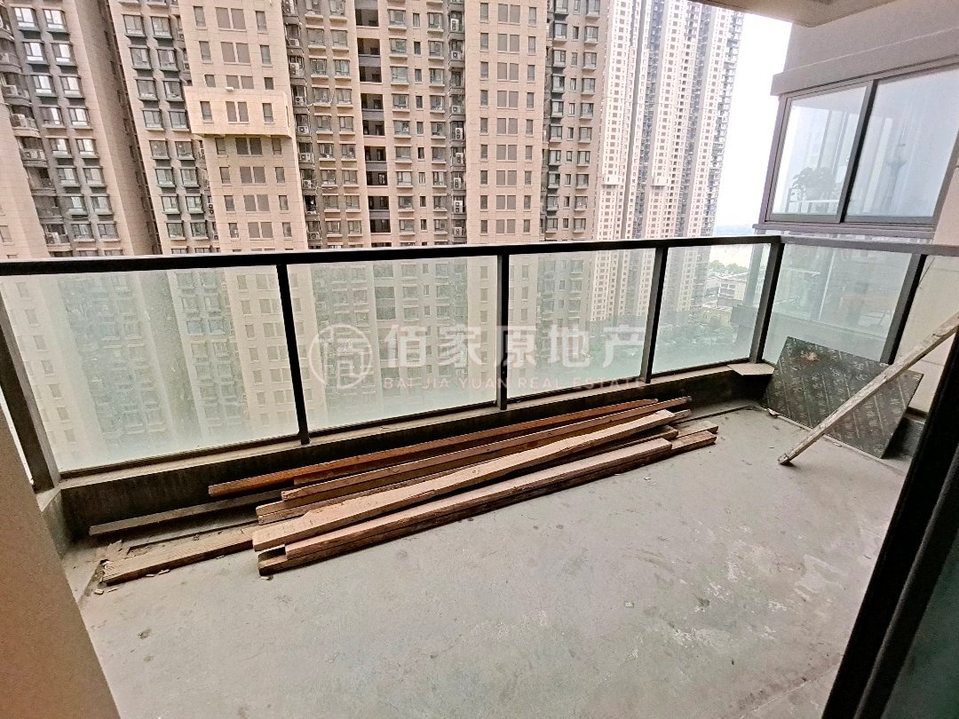 鼓楼区滨江带毛坯3室2厅2卫二手房出售11