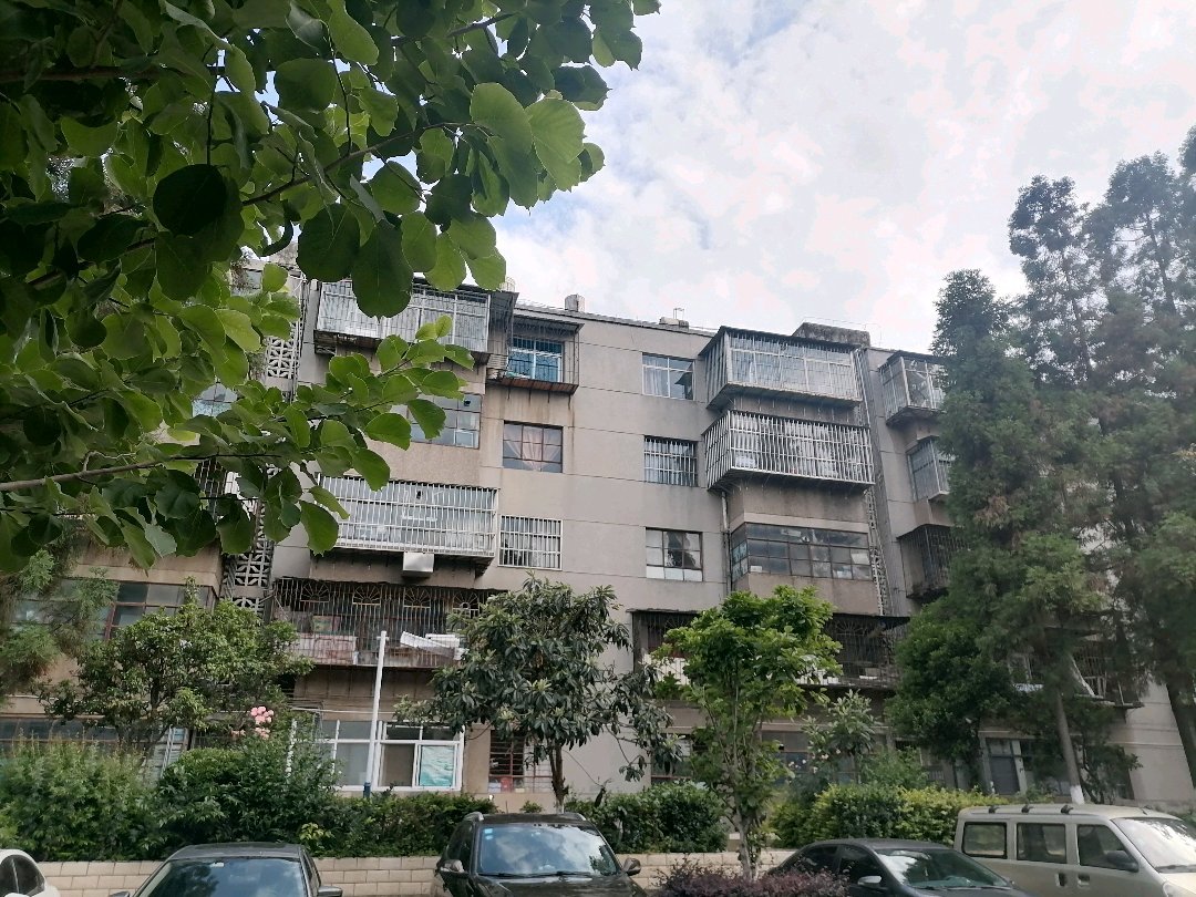 麒麟区城中普通3室1厅1卫二手房出售19
