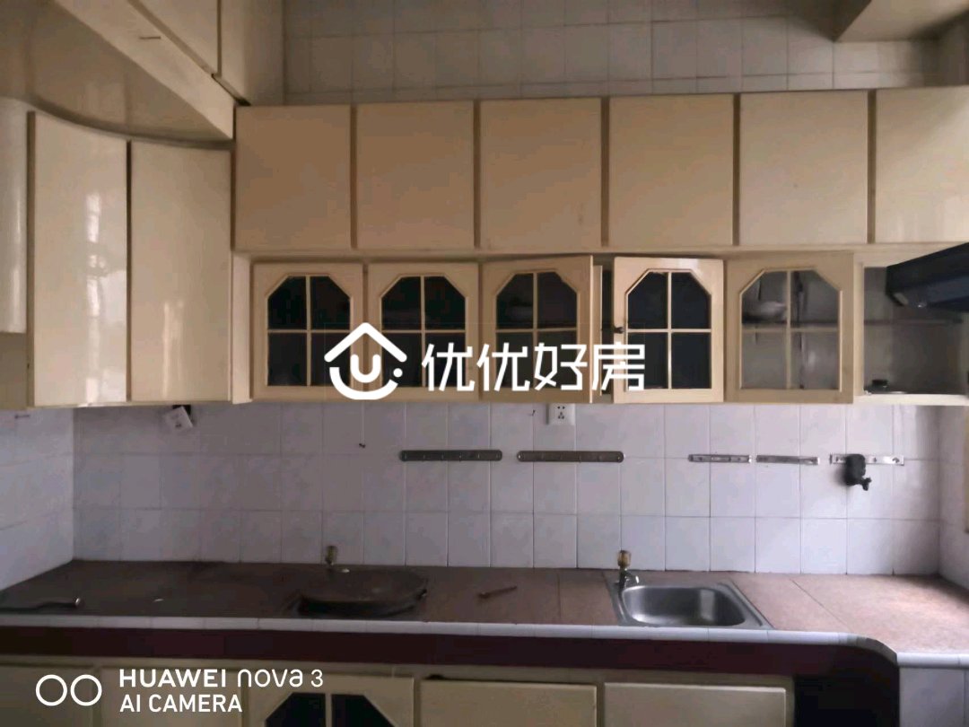 建筑公司宿舍,急卖急卖，价格合适就卖。建筑公司宿舍楼层好，街面上学方便……2