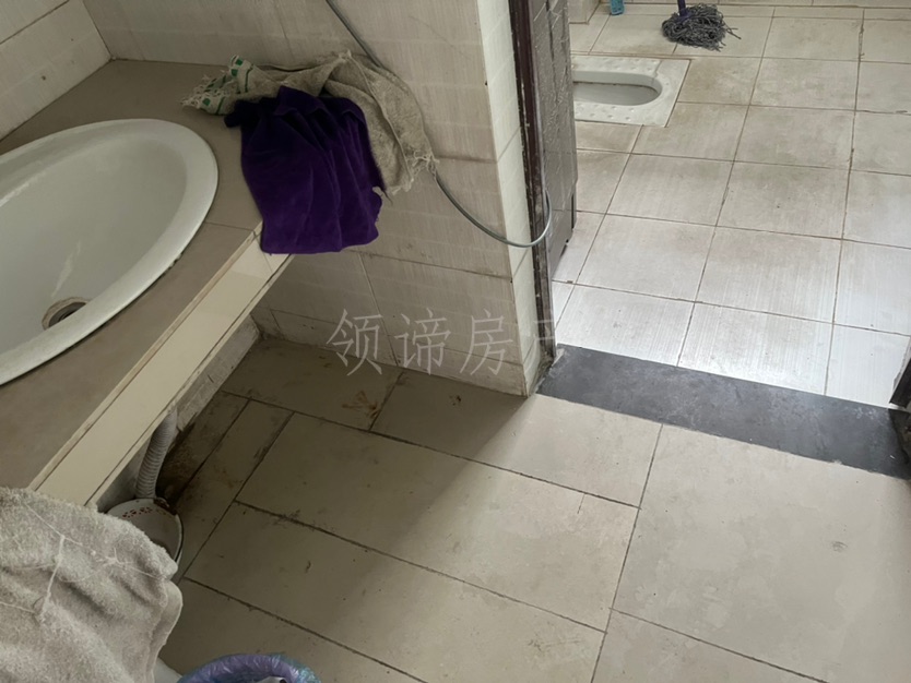 北渡小区,桐梓学校旁 价优房好 楼层好1