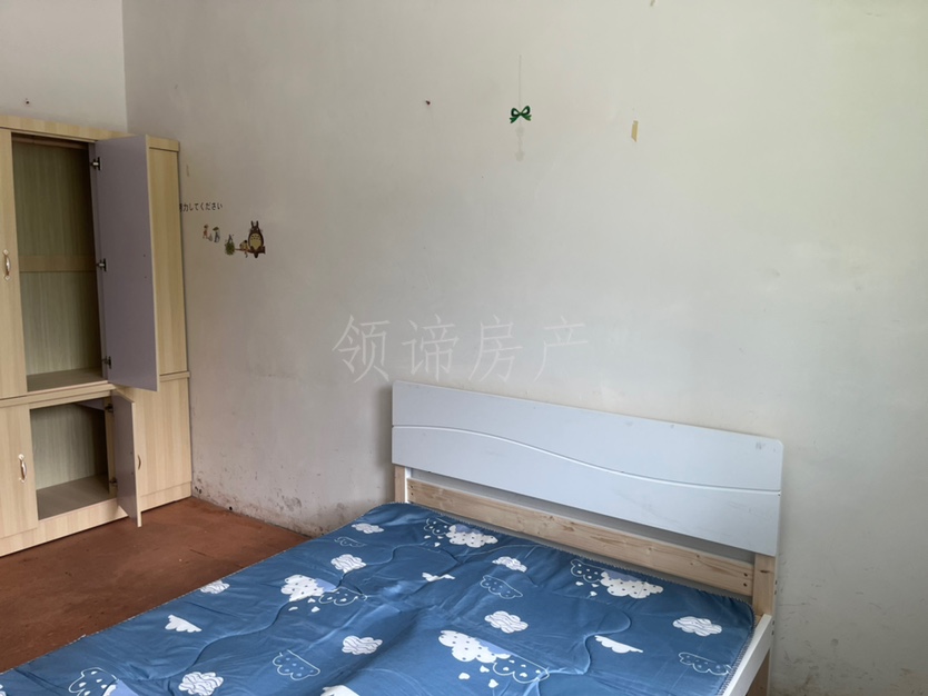 北渡小区,桐梓学校旁 价优房好 楼层好2