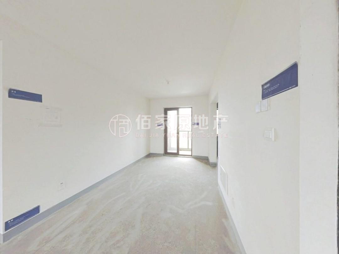 鼓楼区建宁路毛坯3室2厅2卫二手房出售3