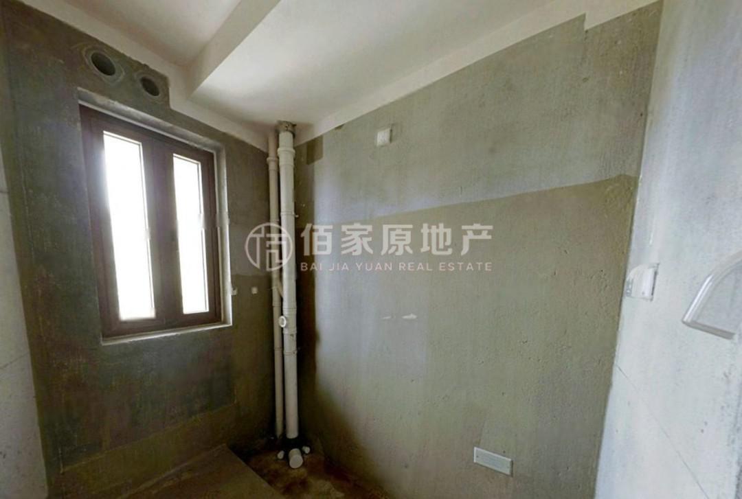 鼓楼区建宁路毛坯3室2厅2卫二手房出售8
