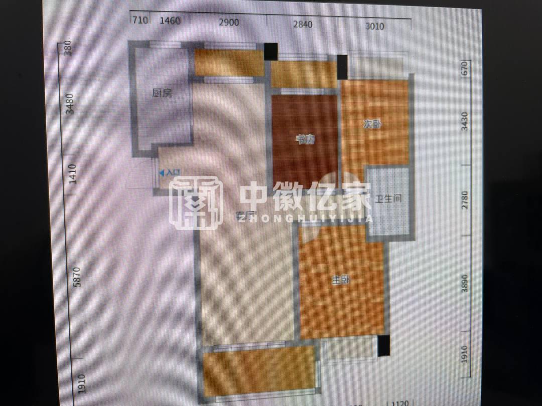 大观商城二期,四中大观商城二期 三楼带院子 精装三房 证满无税出售!5