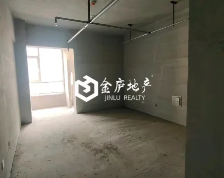 名流美域1室1厅1卫朝南毛坯