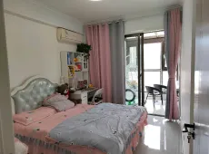 颍东区|东湖世纪城一区4室2厅2卫出售