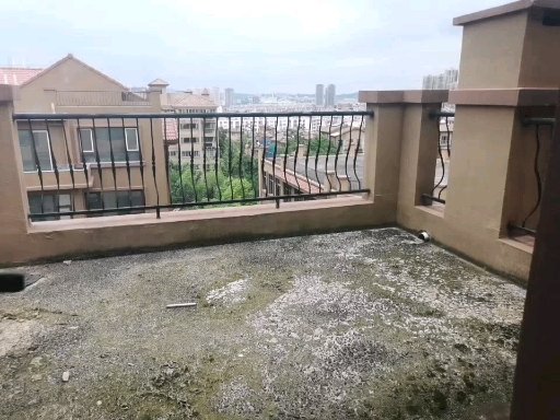 麒麟区西片区毛坯6室3厅4卫二手房出售1