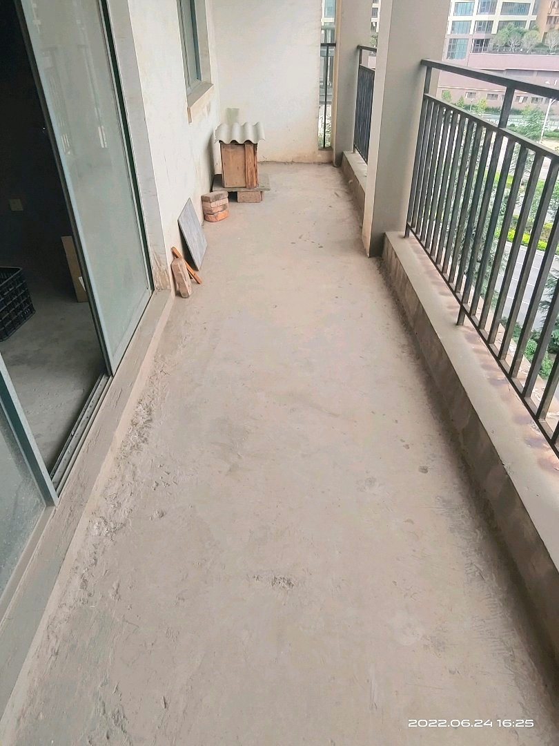 麒麟区西片区毛坯3室2厅2卫二手房出售7