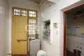 体育广场附近栋房，位置好，出入方便8
