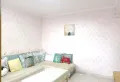 红建华府精装小户型，家具家电齐全，繁华地段停车免费。可按揭5