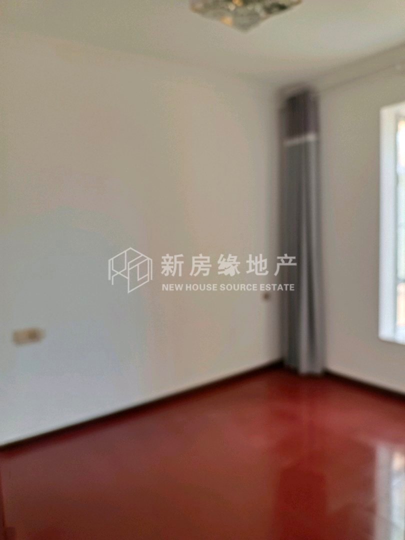 创美世纪城3室2厅1卫朝南精装出租6