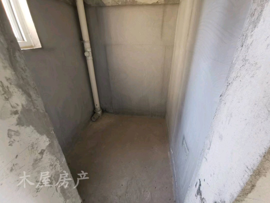 沿滩区沿滩新城毛坯3室2厅2卫二手房出售10